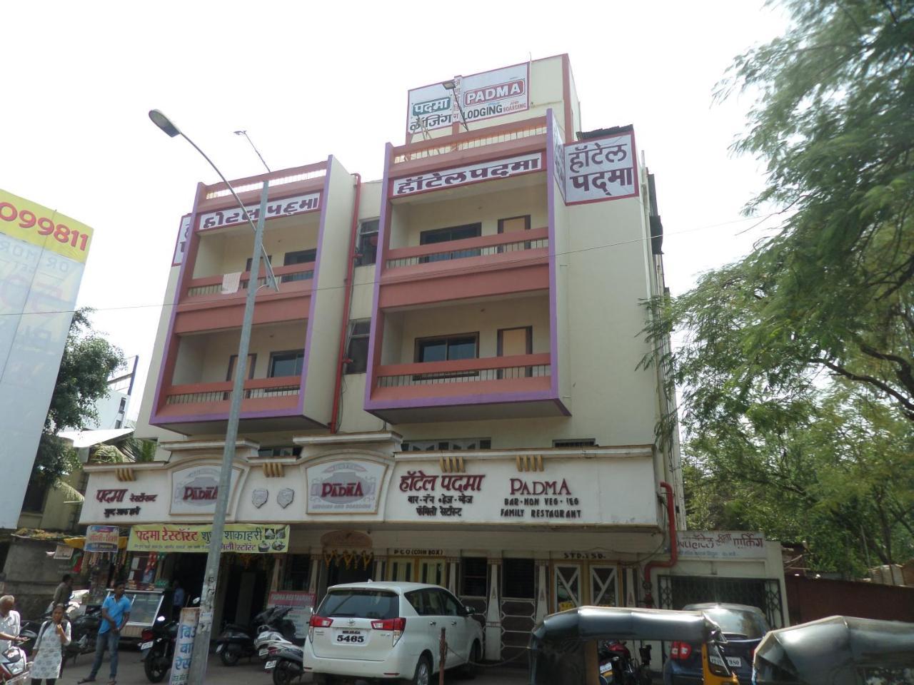 Hotel Padma Nashik Extérieur photo
